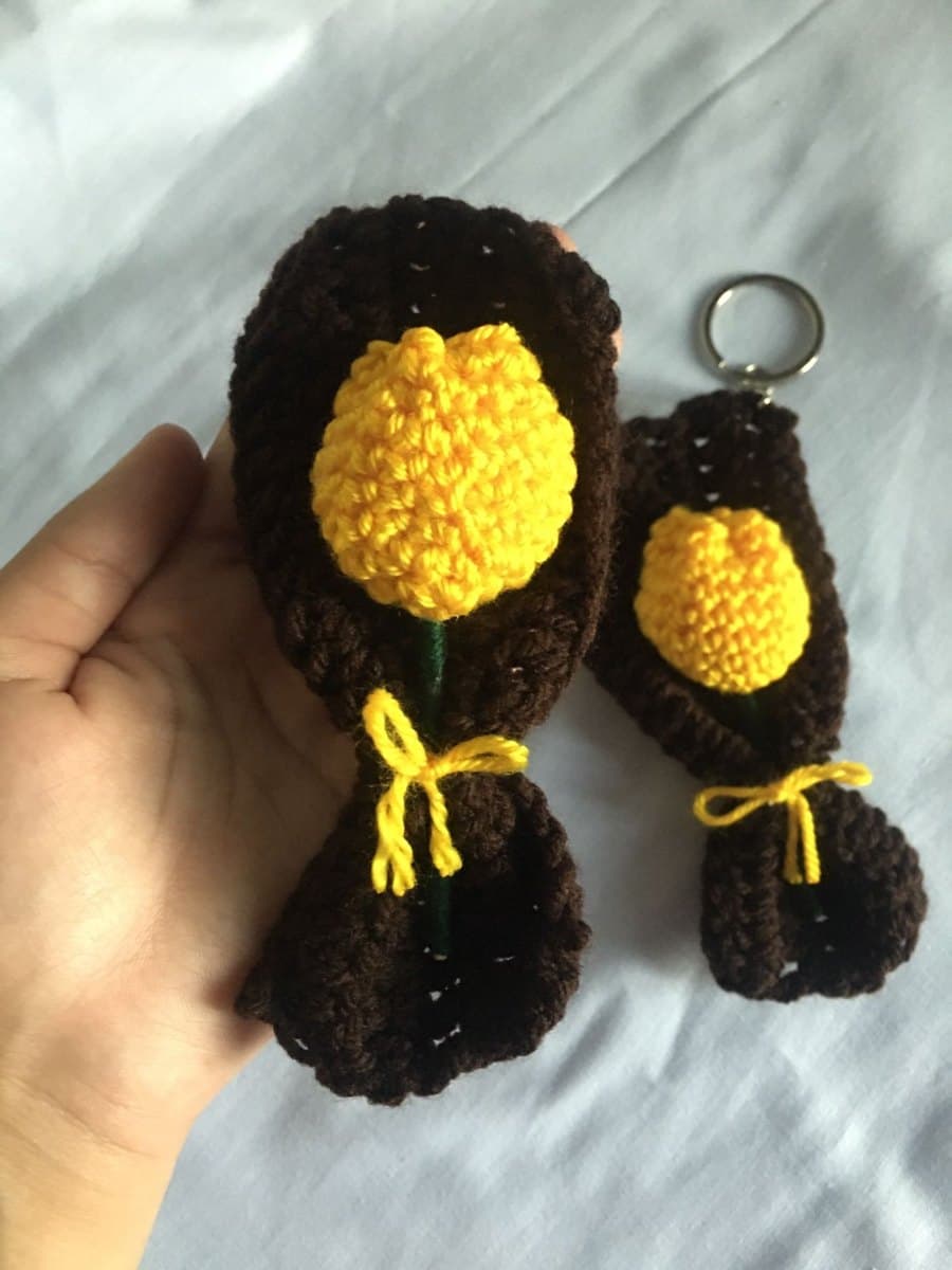 Forever Tulip Crochet Keychain