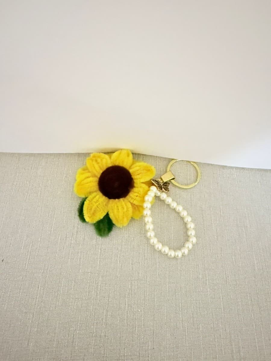 Flower keychains